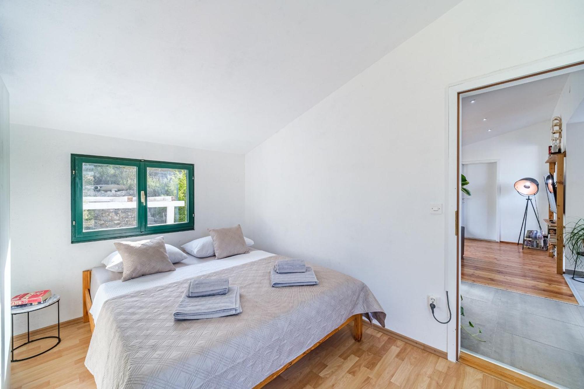 Vila Tudor Bobovisca 外观 照片