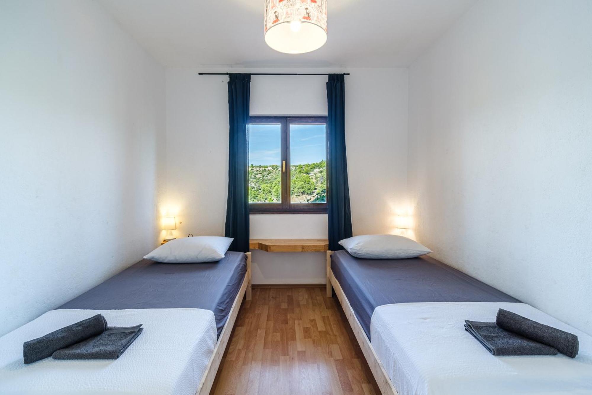 Vila Tudor Bobovisca 外观 照片
